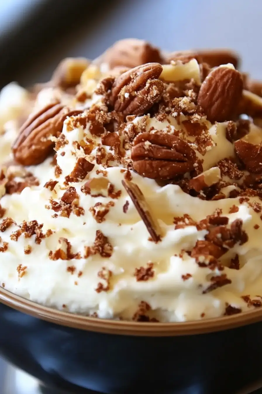 Hummingbird Cake Cottage Cheese Bowl – A No-Bake Classic with a Creamy Twist