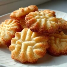 Irresistible 5-Ingredient Butter Cookies That Melt in Your Mouth