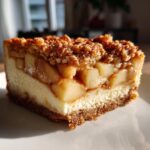 Apple Crumble Cheesecake